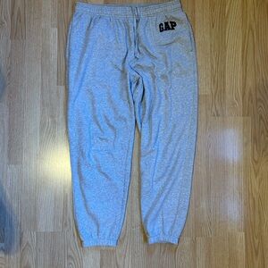 GAP Men's Gray Sweatpants - Men’s Large
